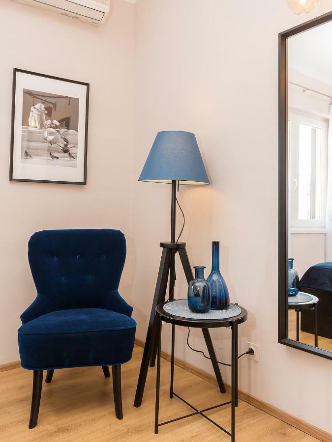 New City Center Design Apartment Porec Esterno foto