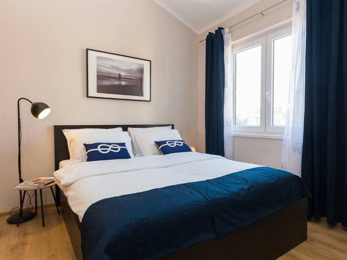 New City Center Design Apartment Porec Esterno foto